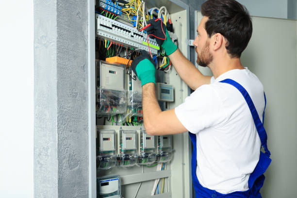 Best Residential Electrician Services  in Riverdale, GA